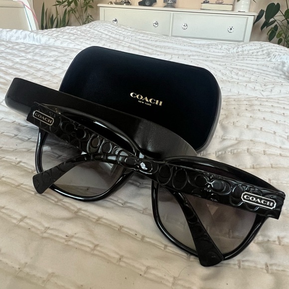 Coach Accessories - Coach Sunglasses 😎